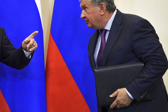 Покупка китайской CEFC доли в «Роснефти» затягивается