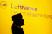Lufthansa (Германия) Пассажиропоток (2014 г.): 106 млн человек Дочерние авиакомпании:Air Dolomiti, Augsburg Airlines, Austrian Airlines, Brussels Airlines, Eurowings, German Wings, Edelweiss Air, Lufthansa CityLine, Swiss International Air Lines. Альянс: Star Alliance