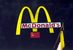 Первый McDonald's был наполовину государственным - 51% в компании принадлежал правительству Москвы. Даже в логотипе российского McDonald's присутствовала символика СССР.