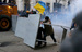 Протестующие на Банковой улице в Киеве