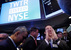 Как не думали об IPO
Впервые о желании Twitter провести IPO стало известно осенью 2009 г. Тогда об этом официально заявил один из основателей компании - Стоун. Но тогда IPO так и не произошло. В 2011 г. аналитики объясняли нежелание Twitter выходить на биржу тем, что компания еще окончательно не сформировала бизнес-модель, поэтому ей лучше пока оставаться непубличной. В том же году Костоло заявил, что компания намеренно сдерживает развитие рекламы на сайте, «добиваясь, чтобы этот процесс шел правильно».
Очередные слухи об IPO пошли в начале 2013 г., когда крупный инвестфонд BlackRock сделал предложение о покупке акций Twitter у его сотрудников на $80 млн. Он оценил всю компанию в $9 млрд. Многие решили, что теперь уж Twitter точно проведет IPO. Правда, Костоло тогда эти слухи опровергал, утверждая, что у компании достаточно средств. В августе Дорси сообщил агентству Bloomberg, что «Twitter даже не думает об IPO».
Аналитики предполагали, что окончательное решение об IPO Twitter принял после того, как Facebook удалось вернуть себе благосклонность инвесторов. Facebook провел успешное IPO в мае 2012 г., но потом котировки компании рухнули вдвое. Facebook не удалось убедить инвесторов, что он сумеет монетизировать растущую мобильную аудиторию своего сервиса. Однако этим летом Facebook отчитался об успехах в этом сегменте, и его котировки стали быстро расти.
Вдохновившись примером конкурента, Twitter в начале ноября продал на бирже 13% акций за $2,1 млрд, а вся компания была оценена в $14,2 млрд. В пятницу его капитализация превышала $25 млрд.