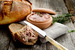 Все типы паштетов попадают в категорию готовых продуктов из мяса, ограничений на них нет никаких