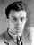 Эдуард Шеварднадзе родился в 1928 г. и уже с 18 лет начал работать в комсомоле - сначала инструктором, затем заведующим отделом кадров Орджоникидзевского райкома комсомола в Тбилиси. В 20 лет Шеварднадзе вступил в партию.