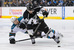 Вячеслав Войнов
Молодой защитник Los Angeles Kings Вячеслав Войнов будет участвовать в плей-офф третий раз подряд, причем в сезоне 2011/12 он уже становился обладателем перстня за победу в Кубке Стэнли. В сезоне 2013/14 на счету россиянина четыре шайбы и 30 результативных передач. В среднем за матч он проводит на площадке 22 минуты и 17 секунд. Больше из россиян только у Андрея Маркова, который играет по 25 минут за матч.