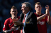 Manchester United, $837 млн.
Manchester United - один из самых популярных футбольных брендов мира, и все его успехи за последние 25 лет связаны с Алексом Фергюсоном, который в минувшем сезоне объявил о завершении тренерской карьеры. United потерял первую строчку в списке самых дорогих футбольных брендов, и большой вопрос, сможет ли новый тренер клуба, Дэвид Мойес, стать достойным преемником сэра Алекса, отмечают эксперты Brand Finance