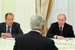 Президент России Владимир Путин в Кремле на встрече с государственным секретарем США Джоном Керри. Слева - министр иностранных дел Сергей Лавров.