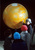Школьники у глобуса Марса в павильон "Космос" на ВДННХ СССР, 1975 год