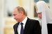 Владимир Путин и патриарх Кирилл во время встречи с участниками Архиерейского собора Русской православной церкви