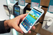 Смартфон Samsung Galaxy S III
По сути, это первый смартфон, выход которого сопровождался агрессивной рекламной кампанией и последовавшим покупательским ажиотажем, сравнимым с реакцией на iPhone. Компания Samsung представила новинку в начале мая 2012 г., и в течение месяца он поступил в магазины. В России продажи стартовали в июне. За первые пять месяцев продаж компания реализовала 30 млн Galaxy S III. Цена варьируется от 17 000 руб. до 23 000 руб.