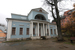Городская усадьба
Адрес: Токмаков пер., д.21/2 б/с и стр.1
Пользователь/Арендатор: НП "Общество купцов и промышленников"
Общая площадь: 1266 кв.м
Время создания: XVIII-XIX вв.
Справка: В комплекс входят два, один из которых с оградой и двумя воротами, а также здание служб во дворе. Впервые усадьба была выстроена московским домовладельцем П.Б.Белавиным, купившим участок в 1771 г. В 1812 г. уничтожена пожаром, а затем - в 1814-1816 гг. - восстановлена сыном Белавина. С 1842 г. перешла в купеческое владение и была разделена между семьями Варенцовых и Четвериковых. В 2001-2007 гг. восстановлена Обществом купцов и промышленников России.