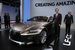 Концепт-кар Lexus LF-CC
Lexus представляет на автосалоне в Париже концепт-кар LF-CC, который со временем должен преобразиться в серийное среднеразмерное купе марки. Стилистически машина продолжает направление дизайна L-finesse, заданное в перспективных машинах японской премиум-марки, в том числе спорткупе LF-LC. Новый концепт оснащен гибридной силовой установкой: 2,5 л 4-цилиндровый бензиновый двигатель с прямым впрыском, работающий по циклу Аткинсона, работает в паре с электромотором, приводя задние колеса через делитель мощности на основе планетарной передачи. Новая гибридная установка также появится на серийных моделях в ближайшем будущем.