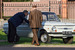2006 г.
Владимир Путин показывает Джорджу Бушу свой "Запорожец"