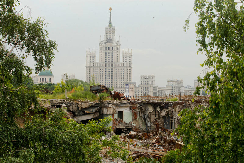 Что на месте гостиницы россия в москве сейчас фото