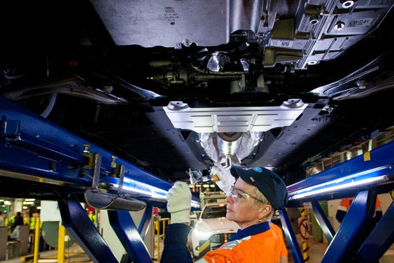 Johnson Controls поставляет кресла для GM и Ford