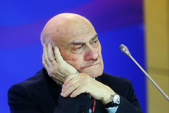 Евгений Ясин