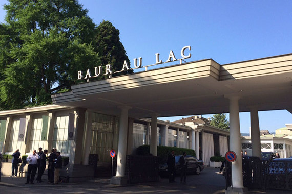 Гостиница Baur au Lac, где были задержаны подозреваемые