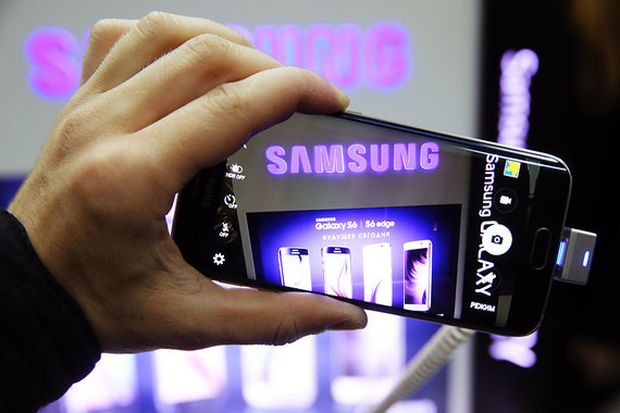 «Вымпелком» снизил цены на большую часть моделей смартфонов Samsung в своей розничной сети