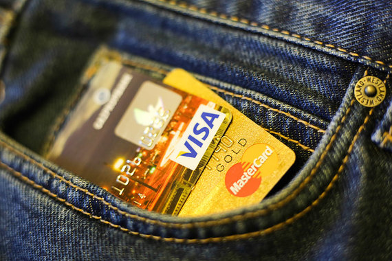 Все российские банки, работающие с Visa и MasterCard, подключены к НСПК