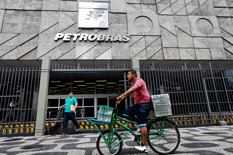 Бразильская нефтяная госкомпания Petrobras разместила под 8,45% годовых 100-летние облигации на $2,5 млрд