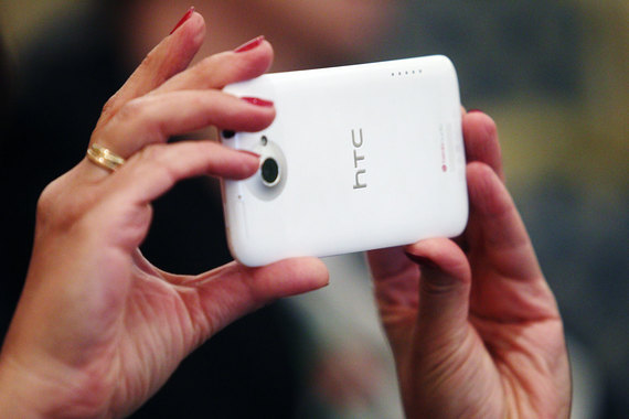 Стоимость тайваньской HTC снизилась с пика цены акций в 2011 г. более чем в 16 раз