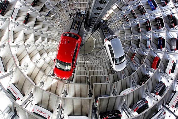 Свои 12 брендов VW Group упакует в четыре холдинга
