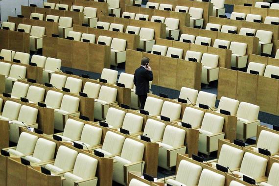 «Справедливая Россия» предлагает внести в регламент Госдумы поправки, позволяющие прекращать полномочия депутата, если он более полугода подряд без уважительных причин не участвует в работе палаты