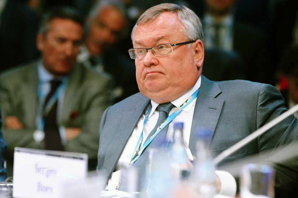 Руководитель ВТБ Андрей Костин не ждет в нынешнем году помощи из средств ФНБ