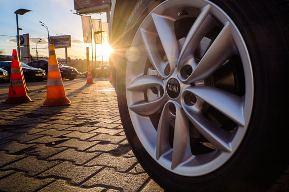 Со следующего года BMW даст клиентам Mini техническую возможность сдавать в аренду свой автомобиль с помощью системы кар-шеринга DriveNow