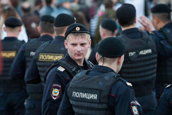 В Госдуму группой депутатов во главе с председателем комитета по безопасности Ириной Яровой внесен пакет поправок в закон «О полиции»
