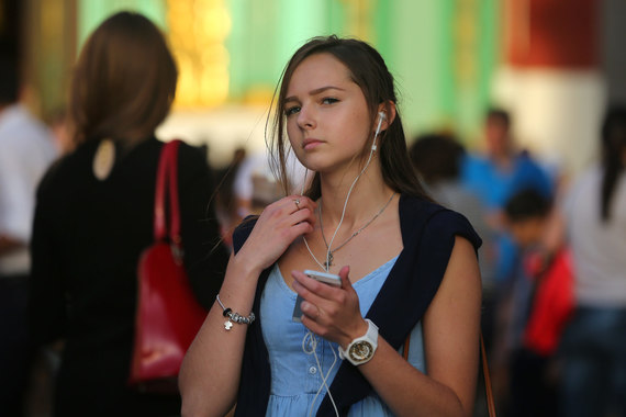 Apple получает всё