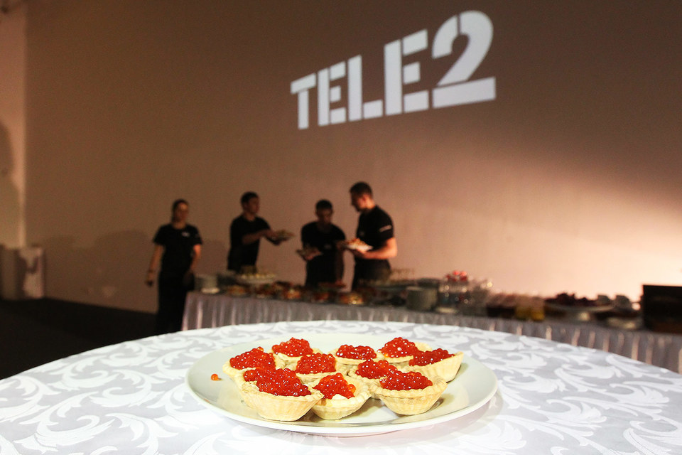 За год работы Tele2 в Москве к ней перейдет до 10% абонентов «большой тройки»