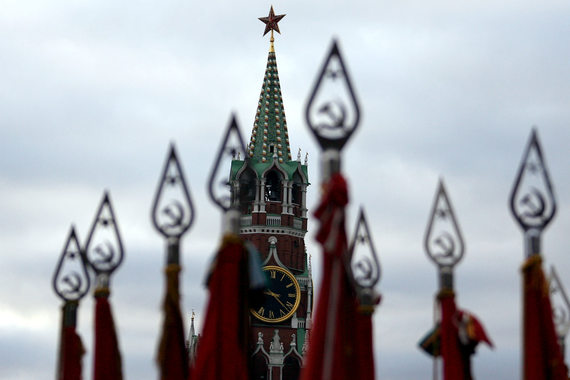 После введения санкций предправления Внешэкономбанка Владимир Дмитриев неоднократно заявлял, что госкорпорация нуждается в господдержке