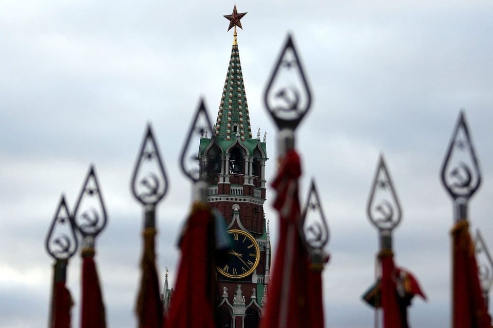 После введения санкций предправления Внешэкономбанка Владимир Дмитриев неоднократно заявлял, что госкорпорация нуждается в господдержке