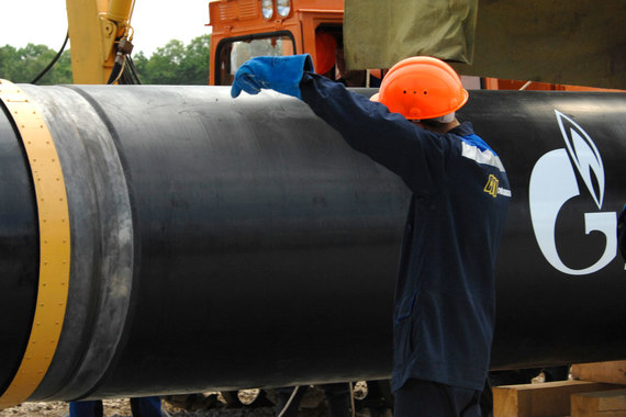 ФАС обвиняла «Газпром» в том, что газовая монополия в 2008–2011 гг. закупала ТБД на тендерах слишком большими лотами, которые превышают производство российских трубных заводов по отдельности