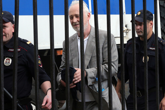 Суд арестовал 227 млн рублей на счете Меламеда