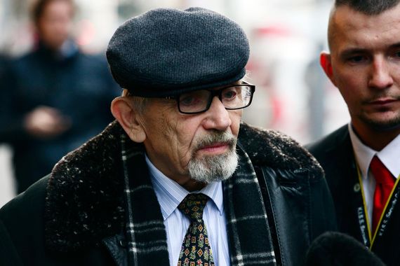 На 82-летие Следственный комитет подарил Борису Ходорковскому (на фото) допрос
