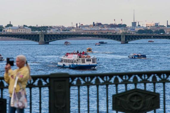 Цена проекта, предусматривающего строительство тоннеля длиной 1 км под Невой