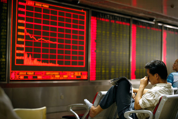 Черный понедельник начался с падения Shanghai Composite на 8,5% – индекс вернулся к значению, на котором был в начале года