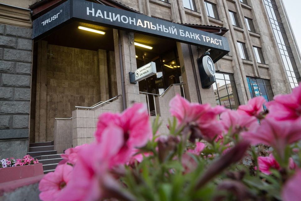 Расходы на резервы под обесценение сократились втрое по сравнению с аналогичный периодом 2014 г. и составили 4,2 млрд руб.