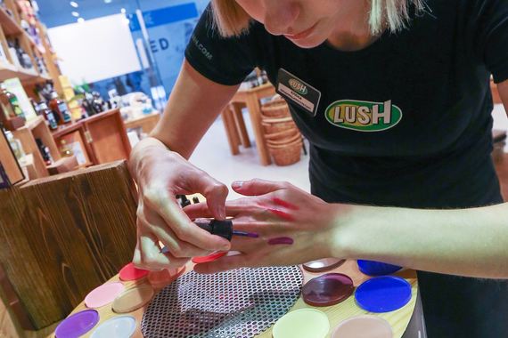 Сейчас 90% косметики под брендом Lush импортируется
