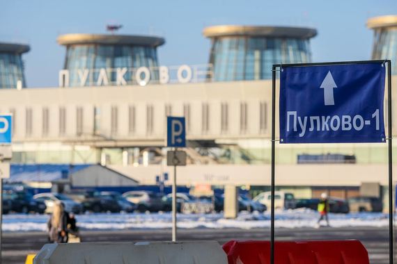 Старый терминал оказался тесен для пассажиров внутренних рейсов