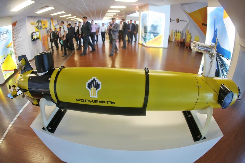 По сообщению «Роснефти», договоренность о возможном участии ONGC в «Ванкорнефти» была достигнута в ходе визита президента России Владимира Путина в Индию в июле 2015 г.