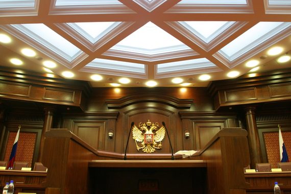 Формально определения Конституционного суда обладают той же юридической силой, что и постановления, но на практике их часто игнорируют