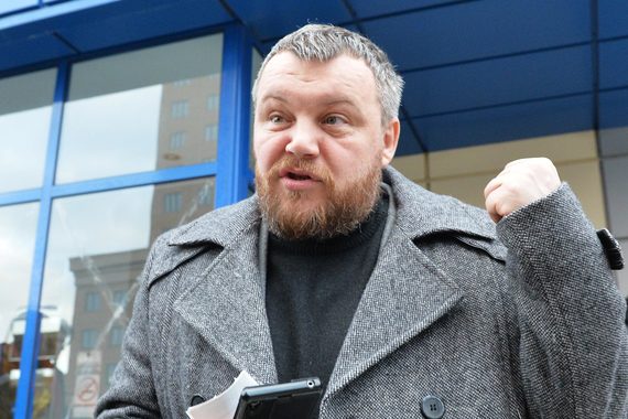 Официальной причиной недовольства Пургиным названо его нежелание уволить руководителя аппарата совета Алексея Александрова