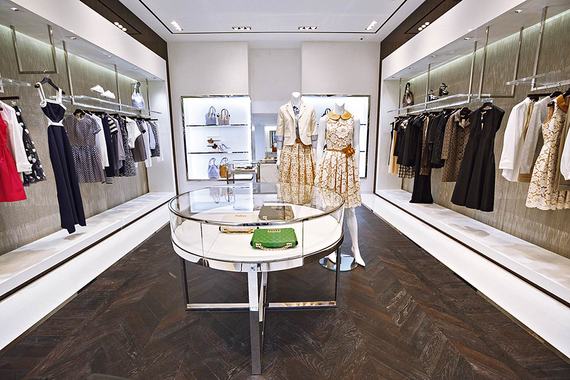 Первый в Москве флагманский бутик Michael Kors открылся в Столешниковом переулке