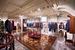В обновленном Dolce & Gabbana на 1500 кв. м представлены коллекции женской и мужской одежды и аксессуары
