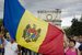 В принятой на митинге резолюции участников DA говорится, что власти должны пойти на проведение досрочных парламентских выборов не позднее марта 2016 г., создать равные условия для проведения свободных выборов, сообщают РИА Новости