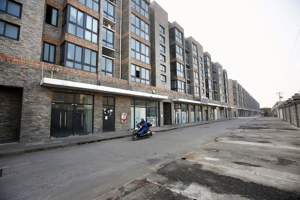 Во многих китайских городах закрываются промышленные предприятия, бывшие там крупнейшими работодателями, что подрывает экономическую и социальную стабильность