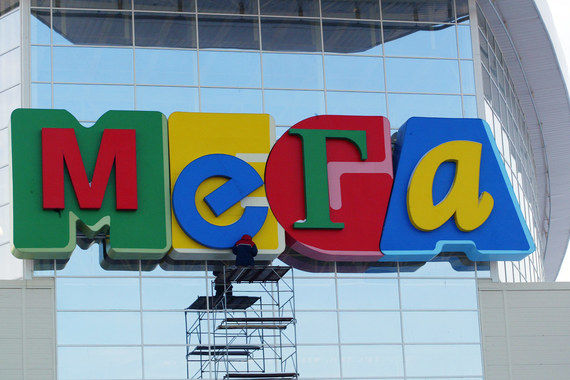 В России сейчас работает 14 торговых центров «Мега», которыми управляет IKEA Centres