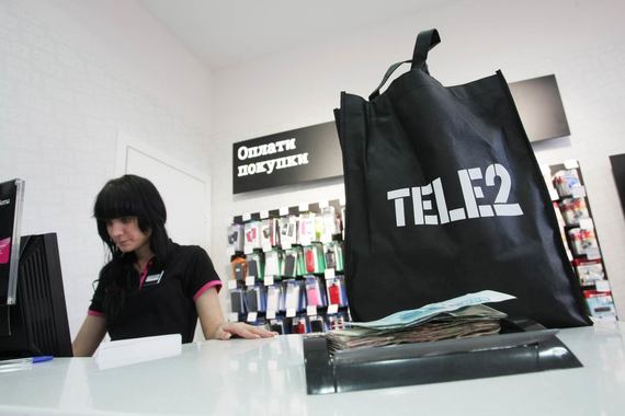 Дискаунтер Tele2 повышает цены на свои услуги в Петербурге и еще трех регионах